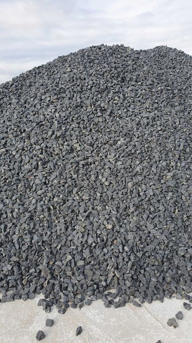 Grys Bazalt 8-16 / 16-22 kruszywo ozdobne