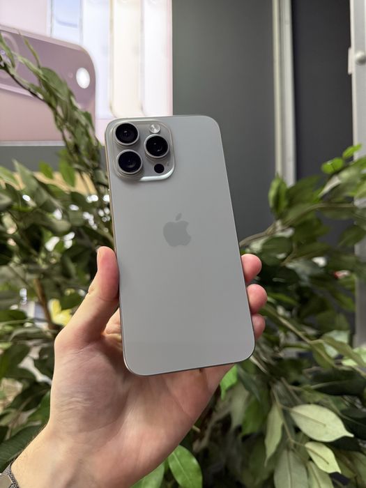 iPhone 15 Pro Max 256GB Natural Titanium