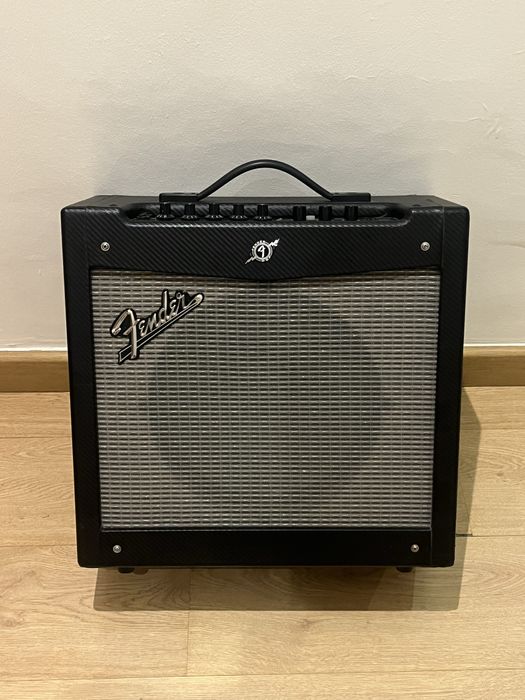 Amplificador Fender Mustand II 40 w