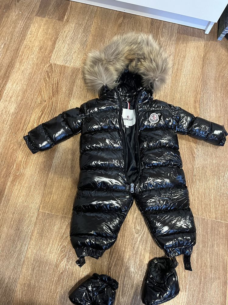Комбінезон Moncler 6 місяців