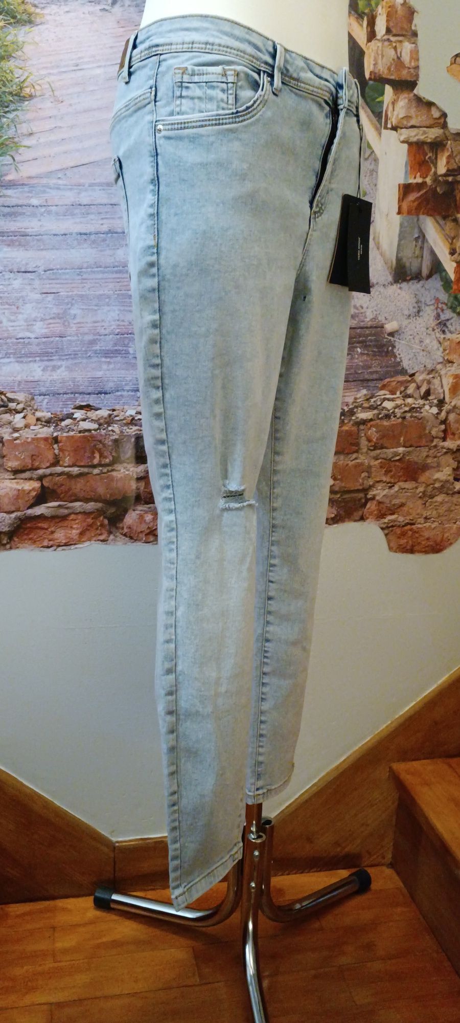 VERO MODA Spodnie jasne jeans damskie r. L z Metką