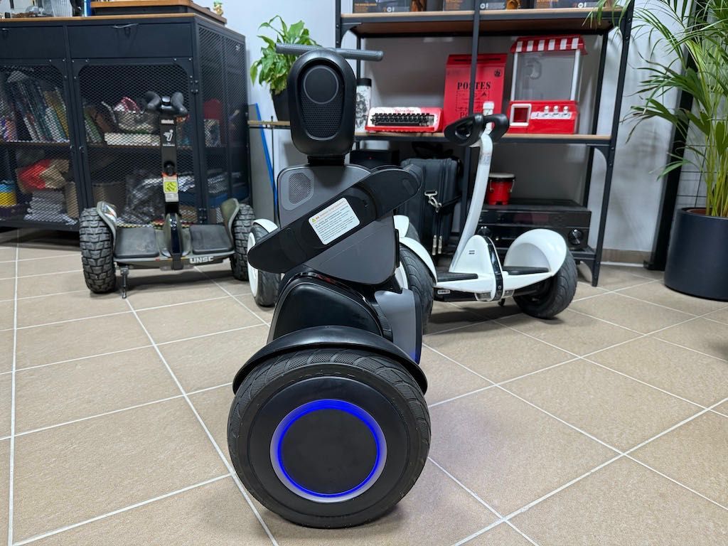 SEGWAY Robotics LOOMO - robot z funkcją Ninebot Mini Pro S Hoverboard