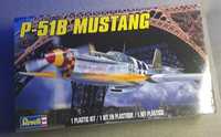 Revell P-51B Mustang 85-5535 Skala: 1/32