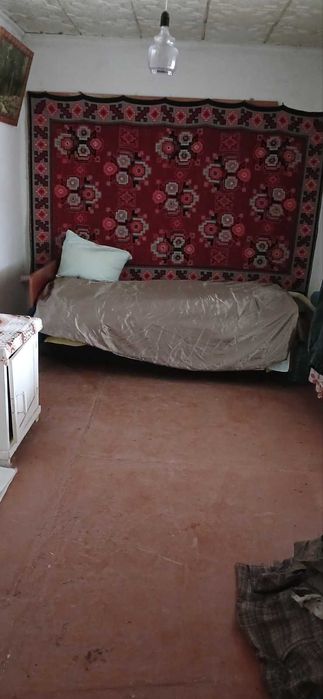 Продається будинок в с. Соснове, Черкаської обл. - 8000 у.о