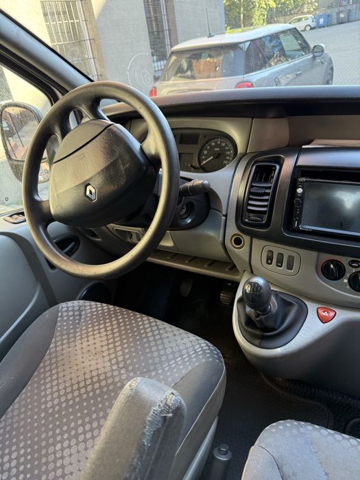 Renault Trafic 2.0 DCI 2006 rok 21900 NETTO VAT 23%