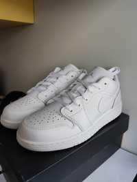 Buty Nike air jordan 1 low triple white białe 38