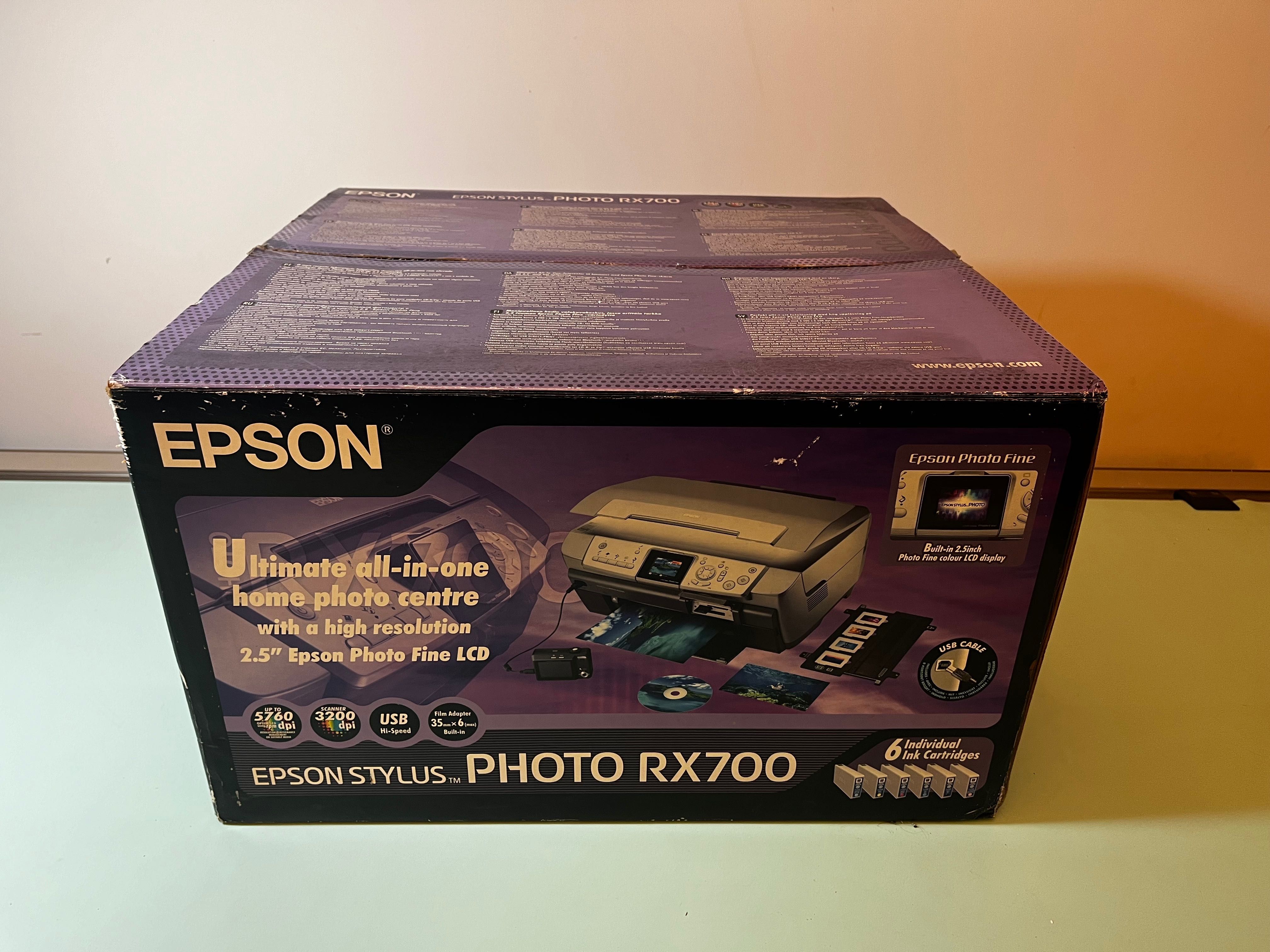 Impressora Multifunções Epson Stylus Photo RX700