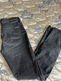 Продам черные джинсы Calvin Klein Jeans 28