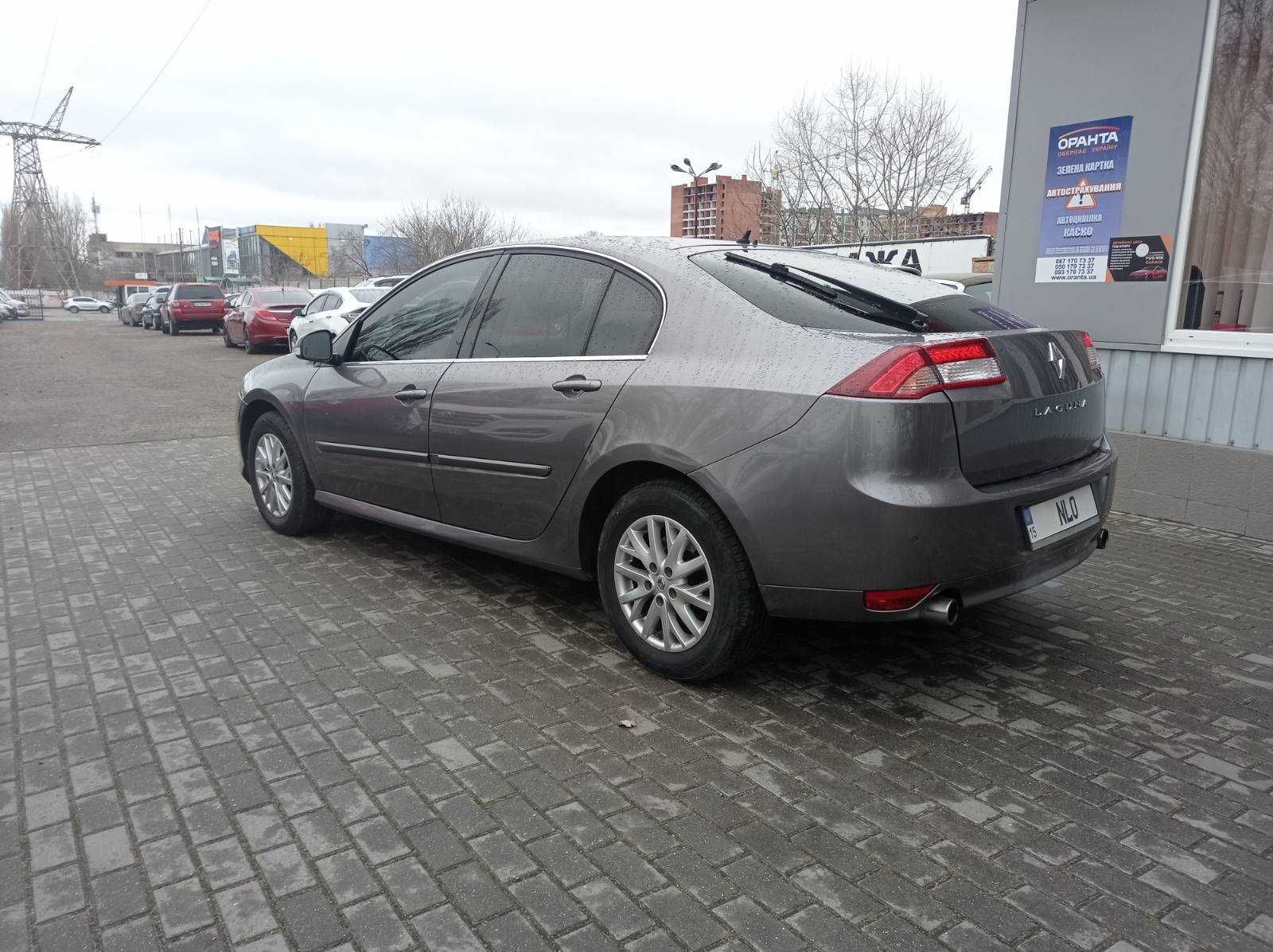 Renault Laguna 2014 року 1,5 л./дизель