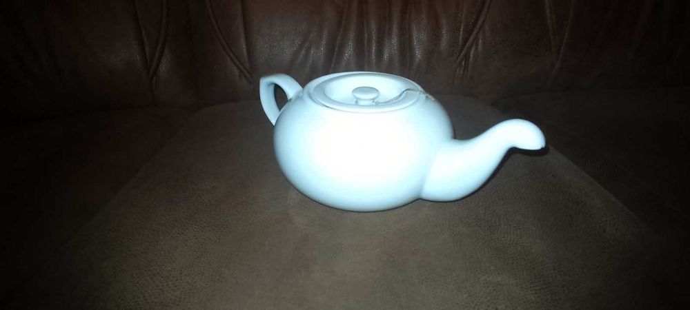 Заварочный чайник (1 л.)