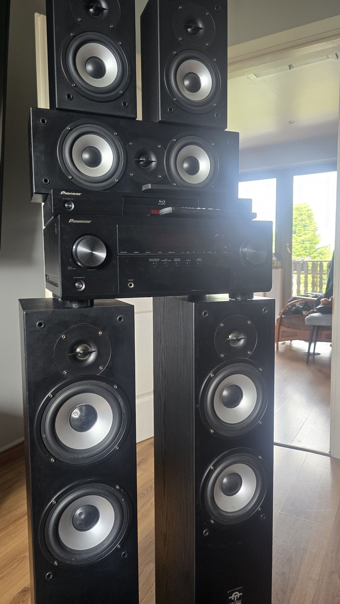 Zestaw kina domowego Pioneer , Amtech 5kolumn, amplituner, Blueray,