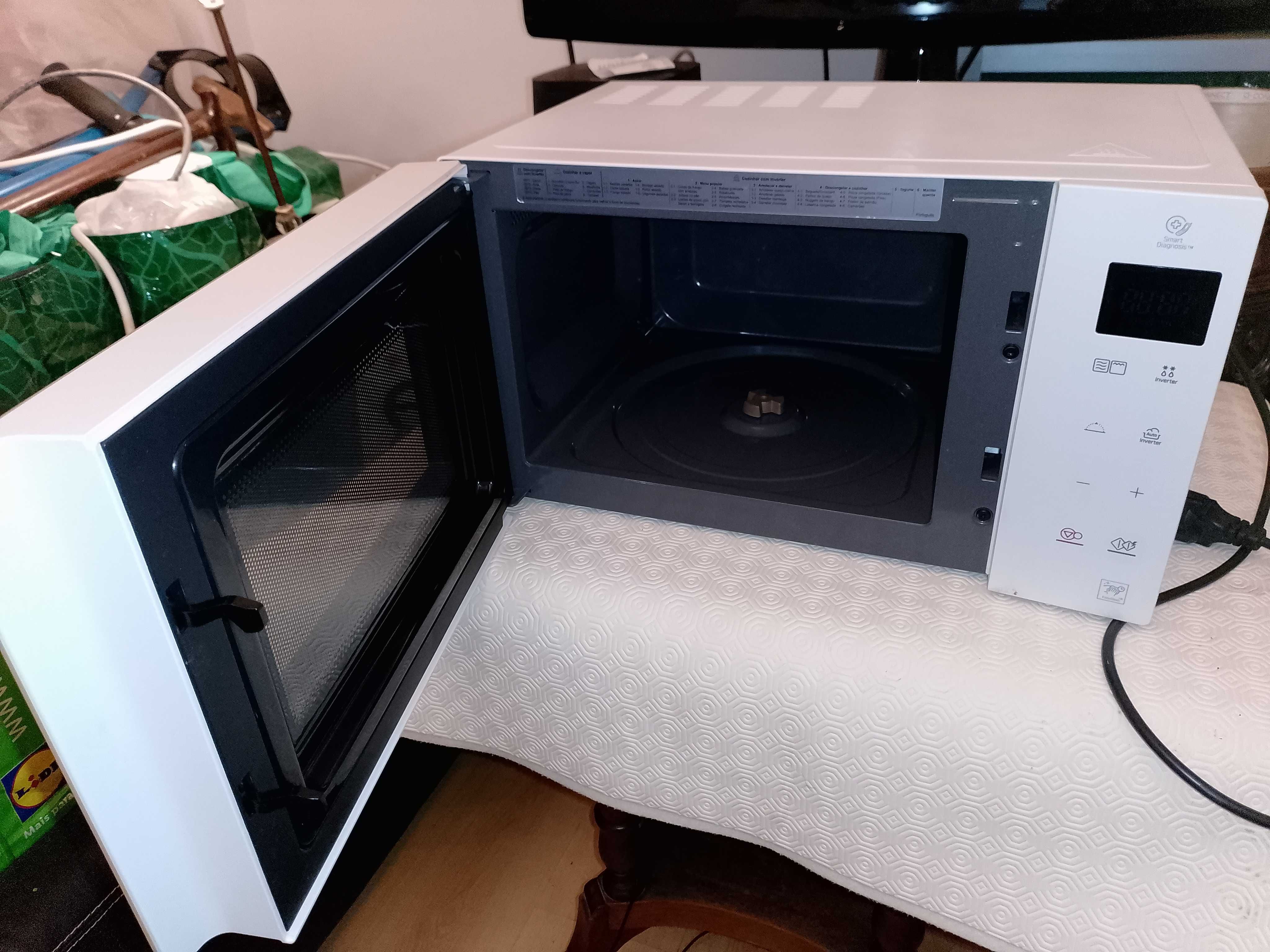 Microondas com grill LG