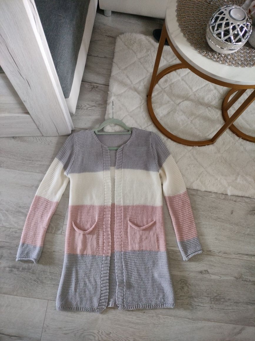 Sweterek kardigan pastelowe kolory rozmiar 38