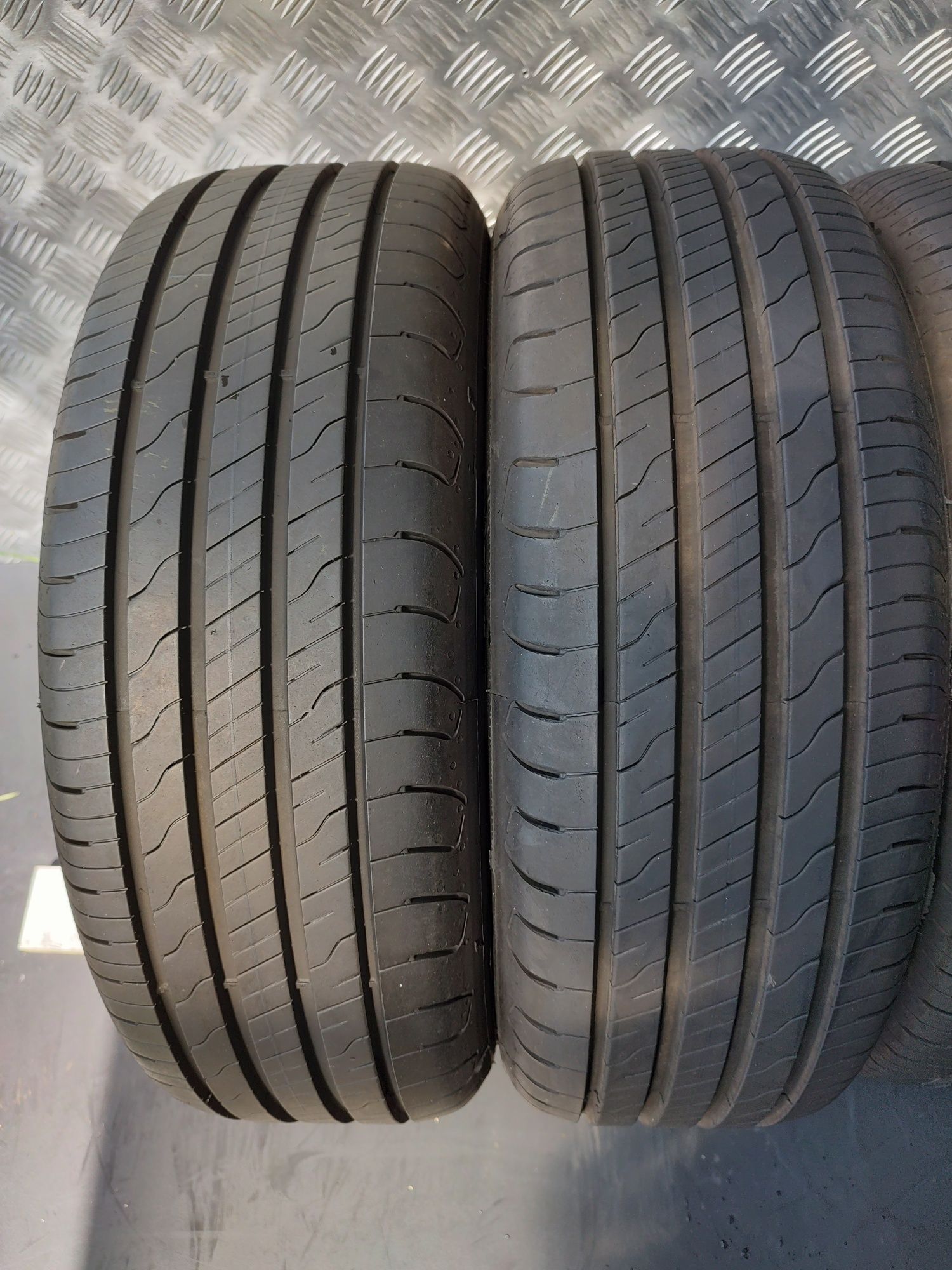 205/55/16 91V Goodyear Efficient Grip jak nowe!