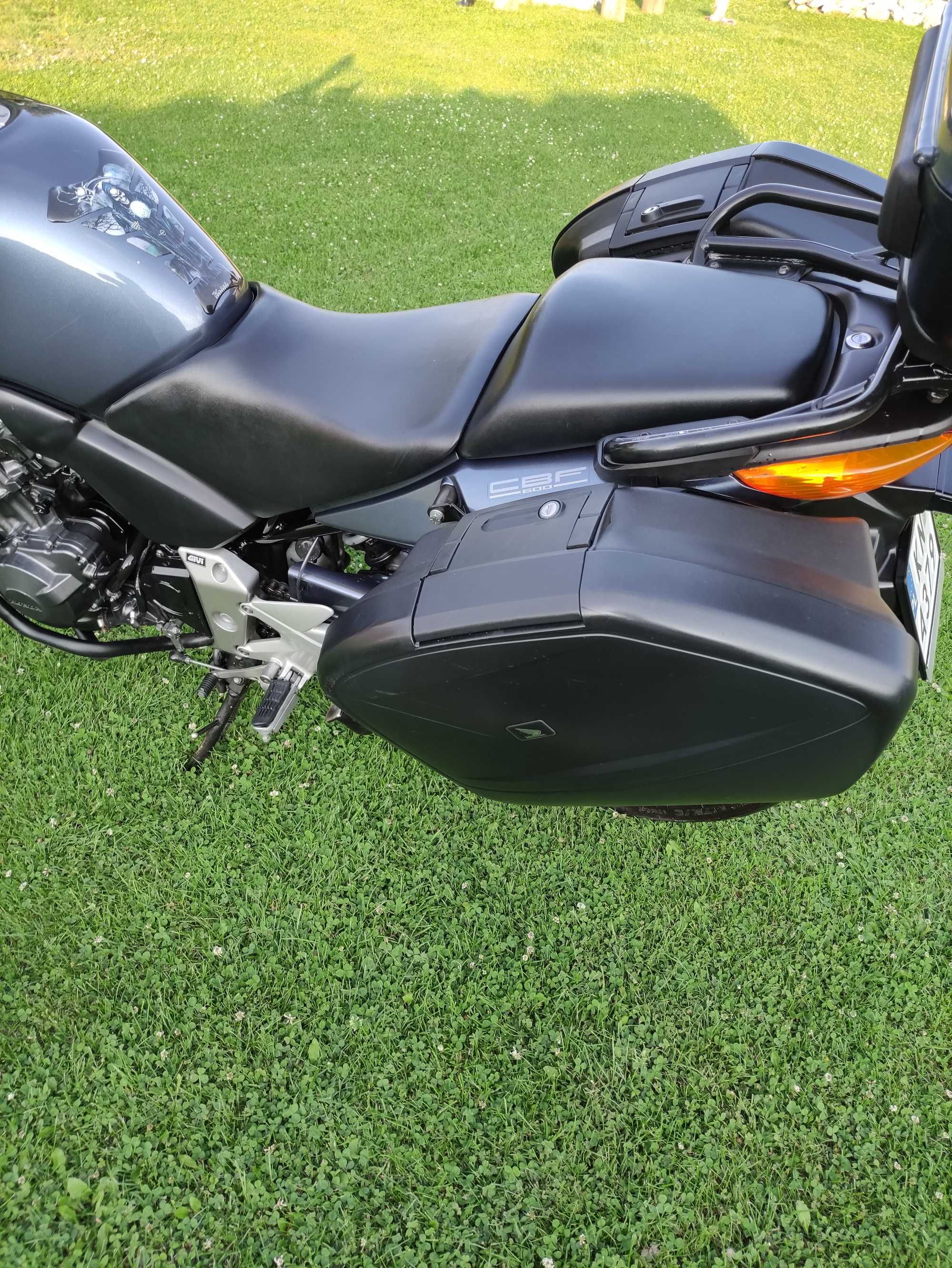 Honda CBF 600S 2005r.