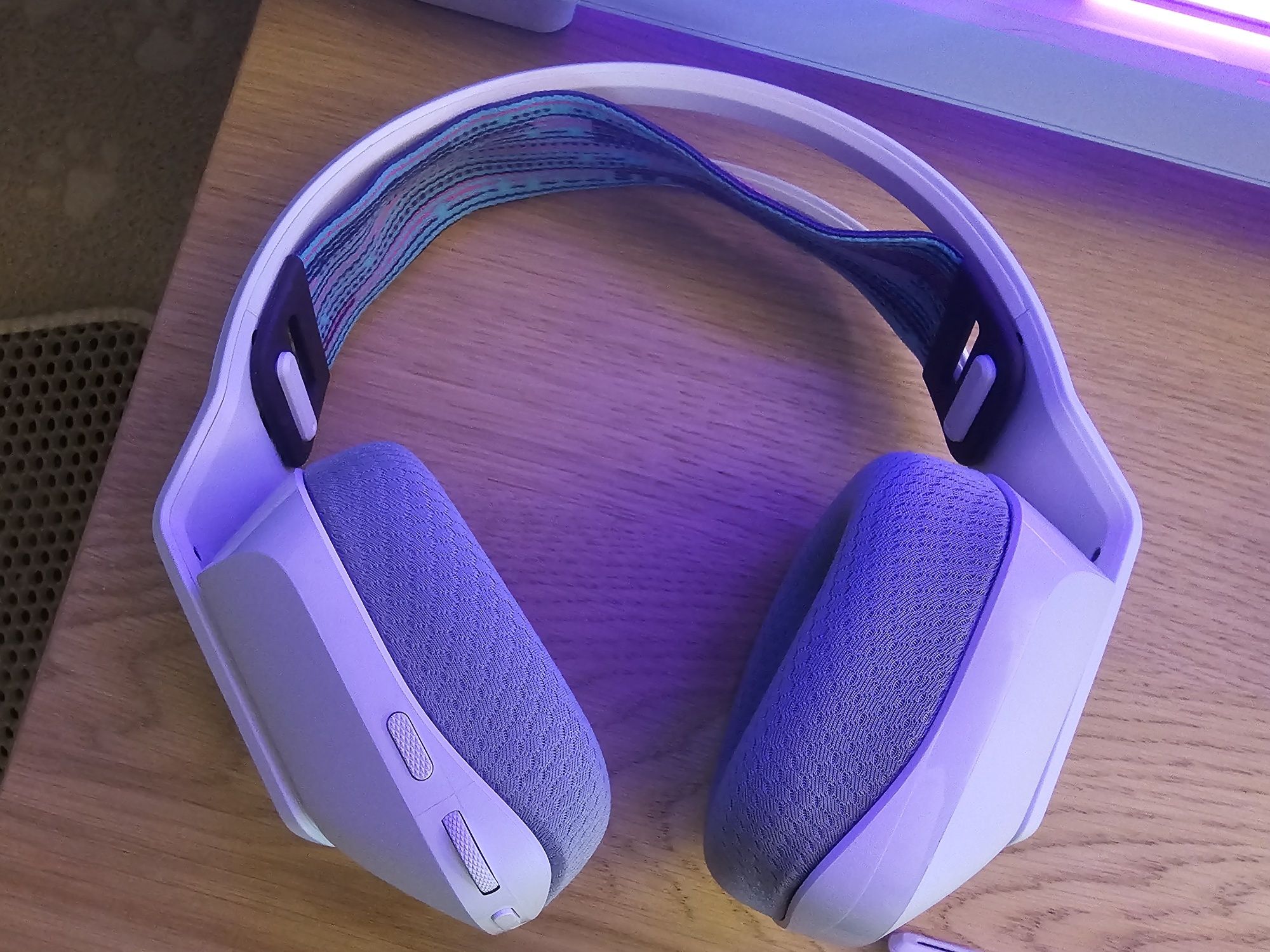 Słuchawki Logitech G733