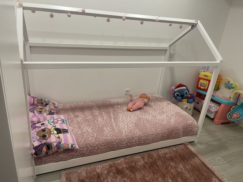 Vendo Cama de Criança+Colchão