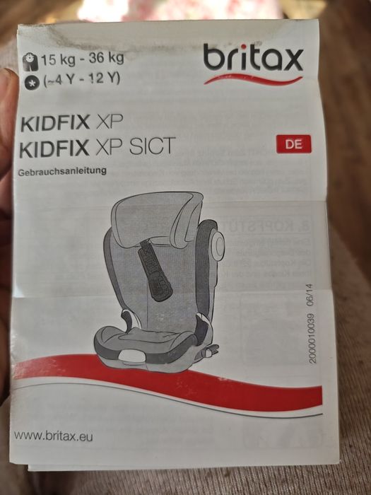 Автокрісло Britax-Romer Kidfix XP Від 3 до 12 років (15–36 кг)