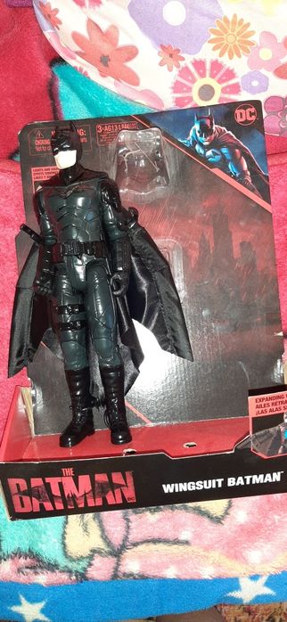 Ігрова фігурка  Бетмен Batman Wingsuit 30см