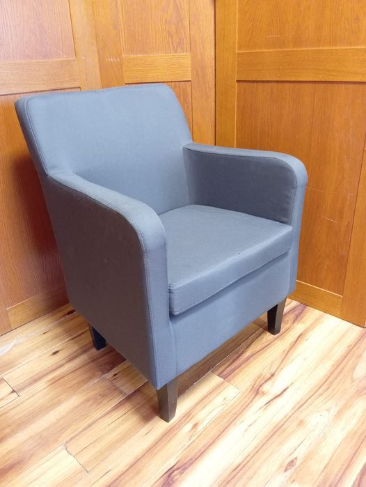 Fotel- mały i zgrabny