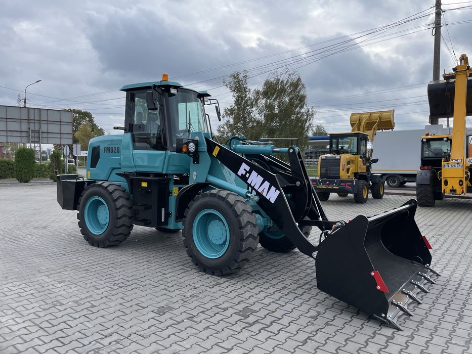 Фронтальний Навантажувач 2.5 Тон Новий