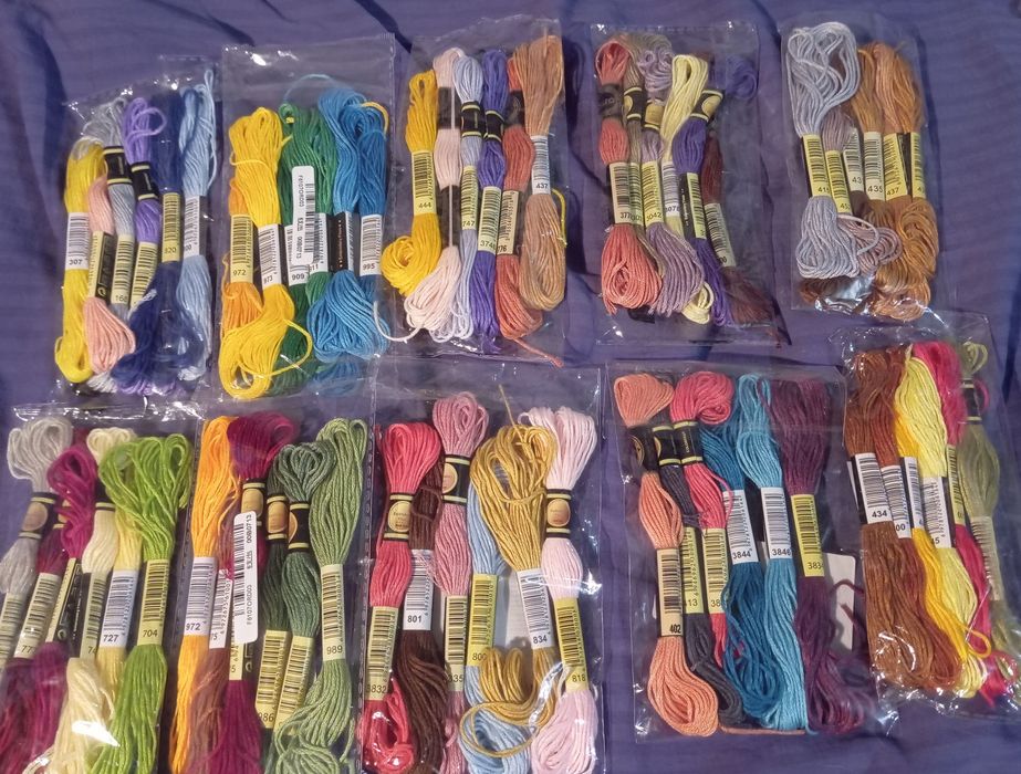 Продам нитки мулине,