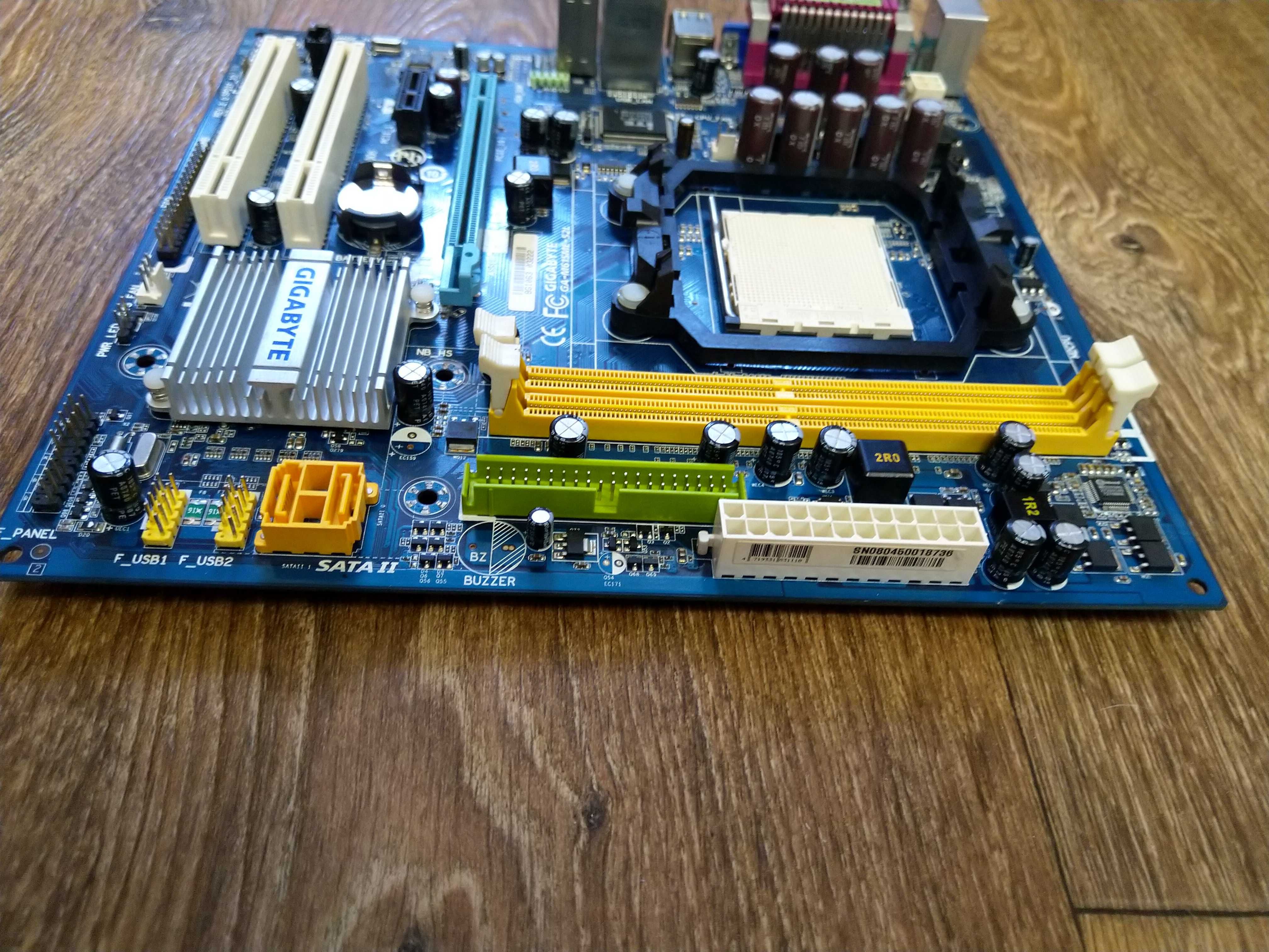 GIGABYTE GA-M61SME-S2L (rev. 2.0)