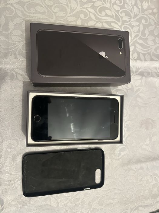 Iphone 8 plus 64gb preto
