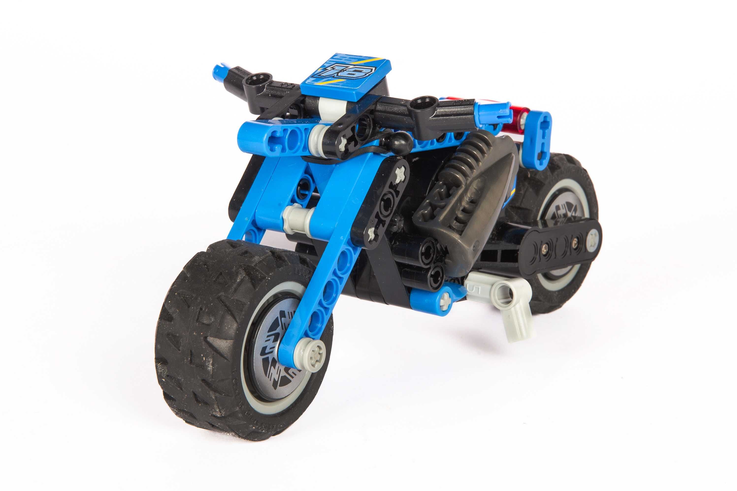 LEGO Racers 8370: Nitro Stunt Bike