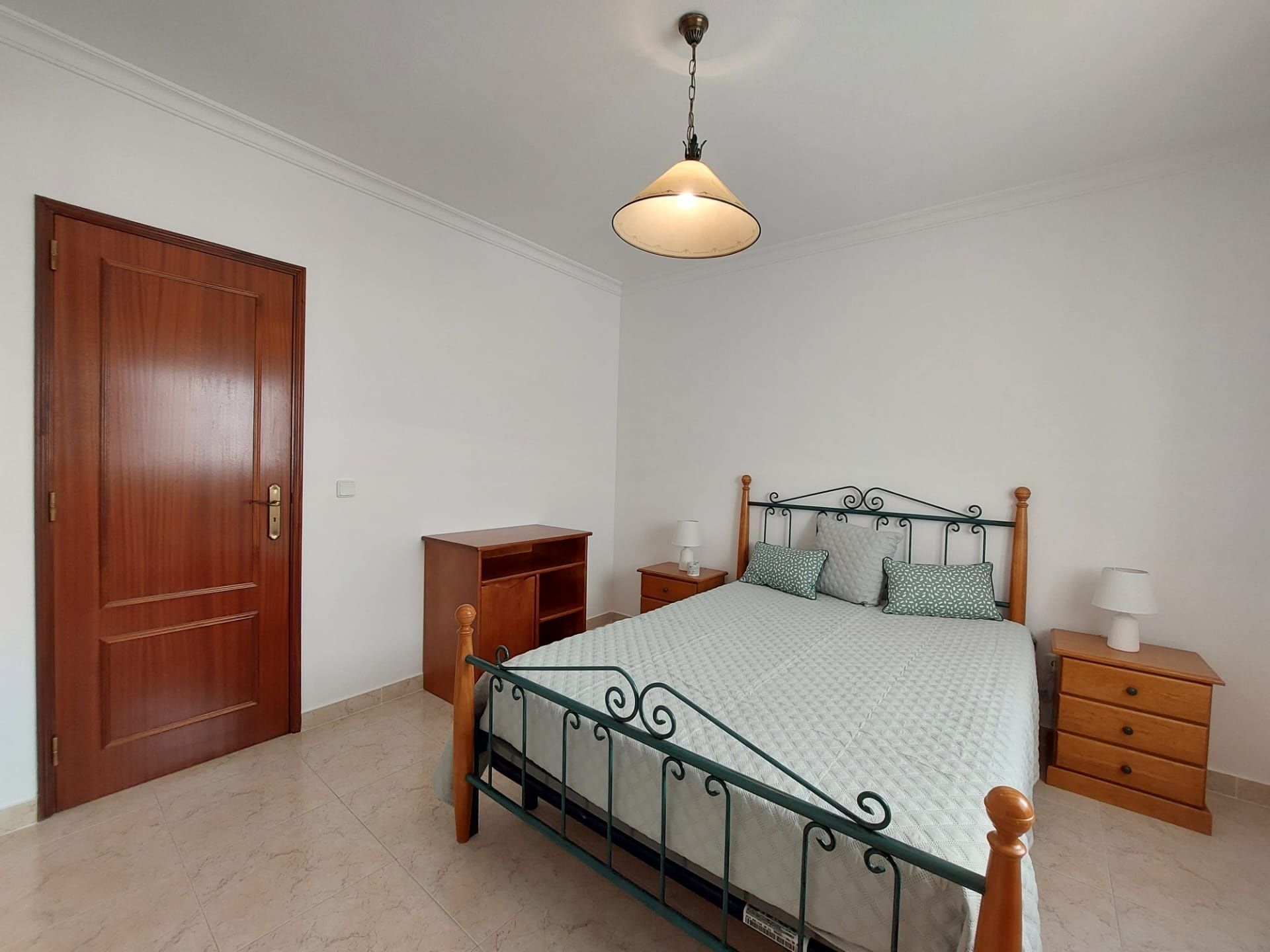 Apartamento T1+2 Monte Gordo férias a 300 m da praia