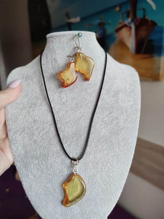 Komplet z naturalnego bursztynu bałtyckiego