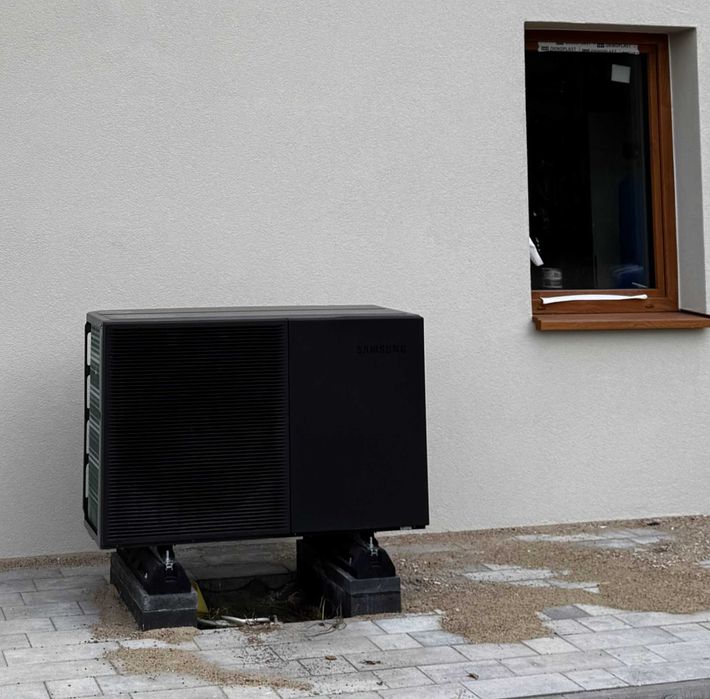 Pompa ciepła Samsung EHS 8 kw monoblock R290 Propan z montażem