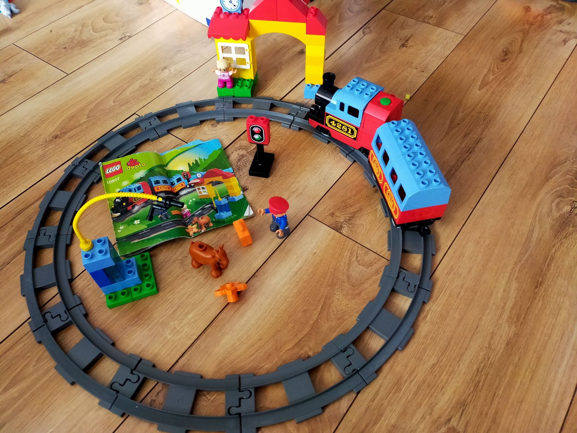 LEGO Duplo pociąg z torami