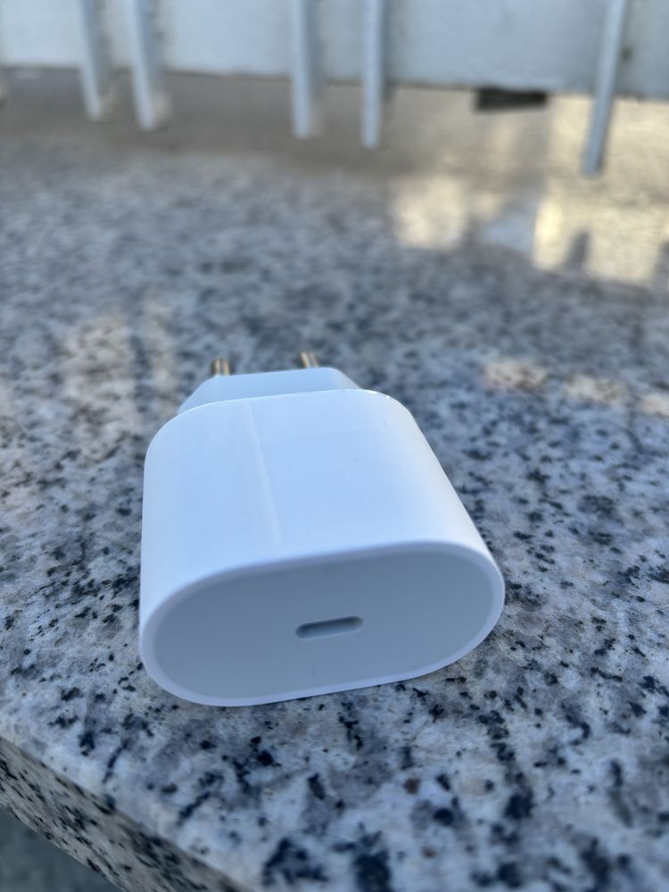 Carregador usb-c 20w compativel