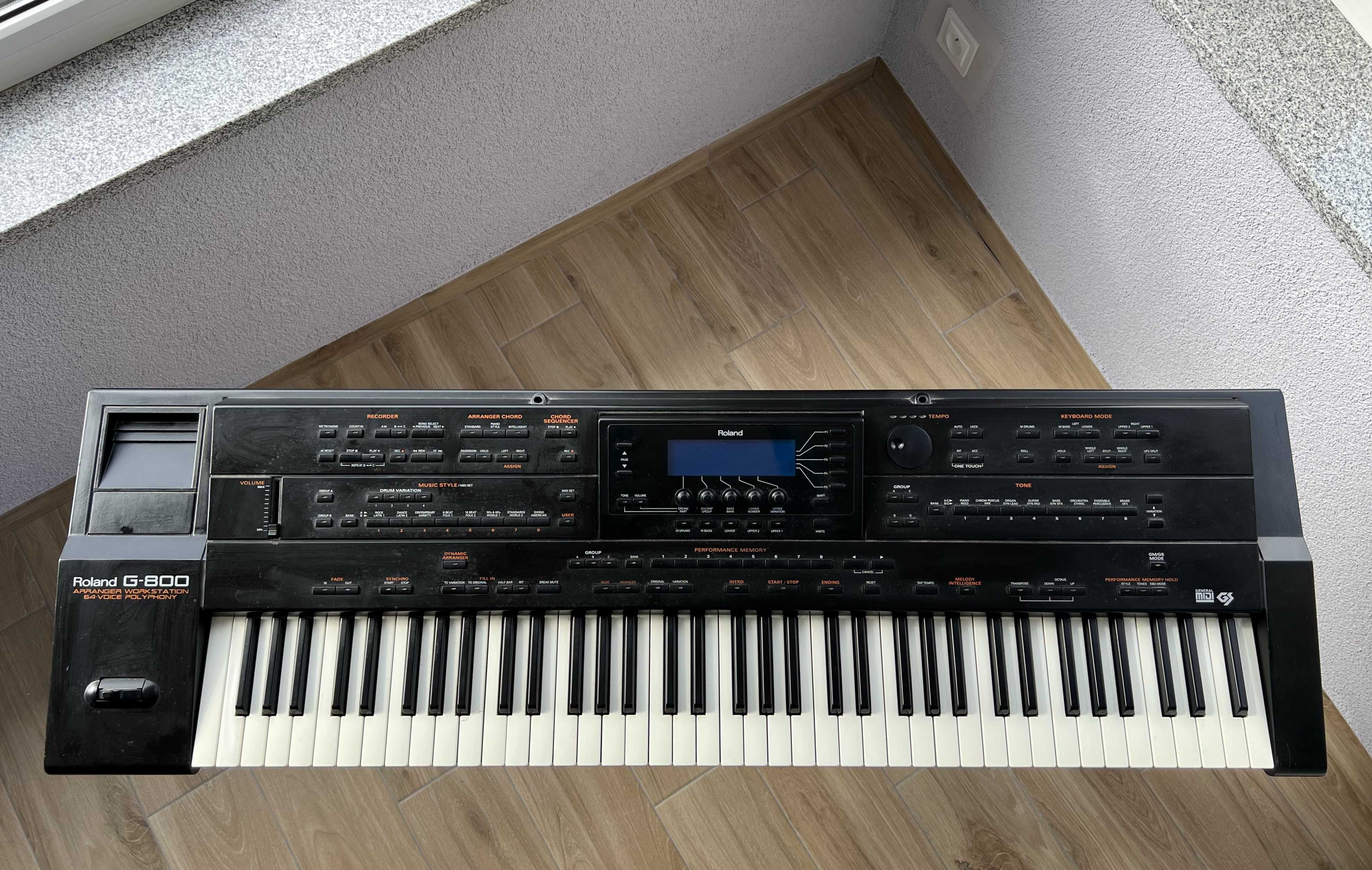 Keyboard Roland G-800