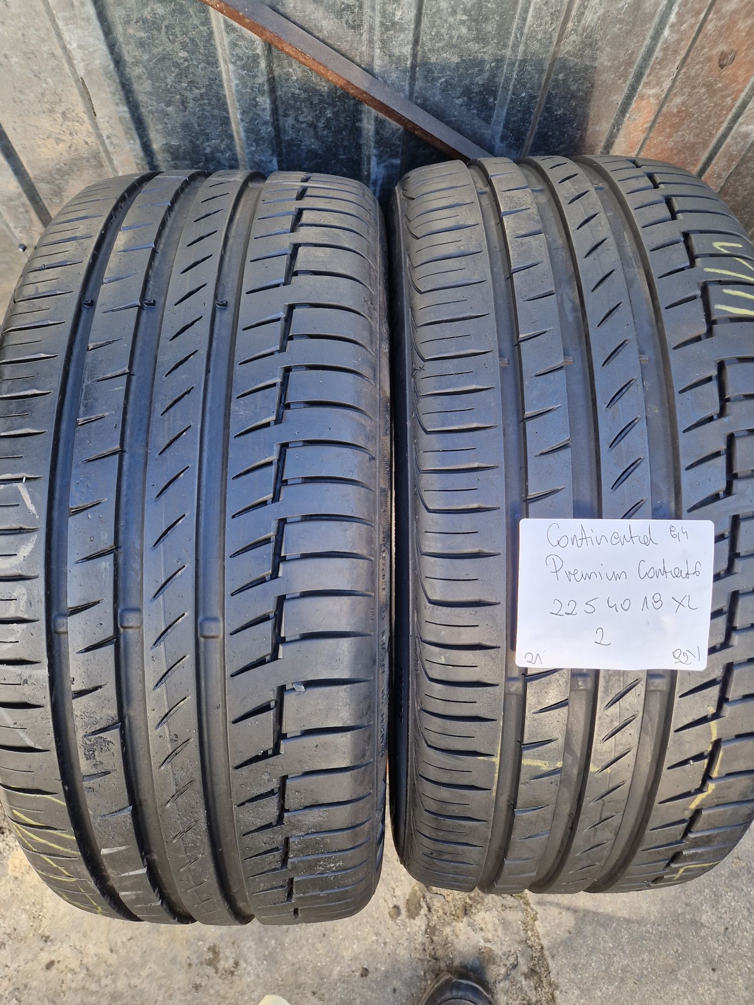 225/40/18 225/40R18 Continental 2021 lato