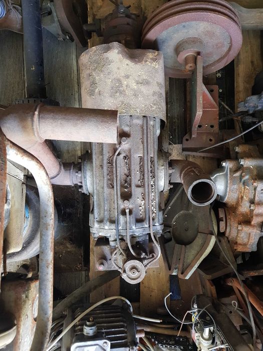 Pompa asenizacyjna prozniowa napedzana hydraulicznie