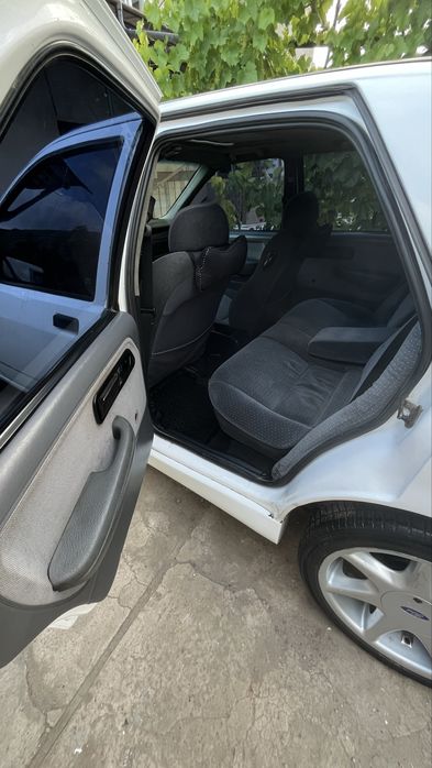 Продаю Ford Sierra