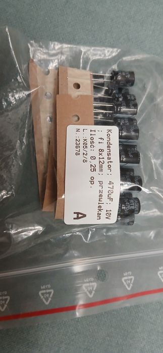 Kondensator cylindryczny 10V 470uF Nowy 1szt.