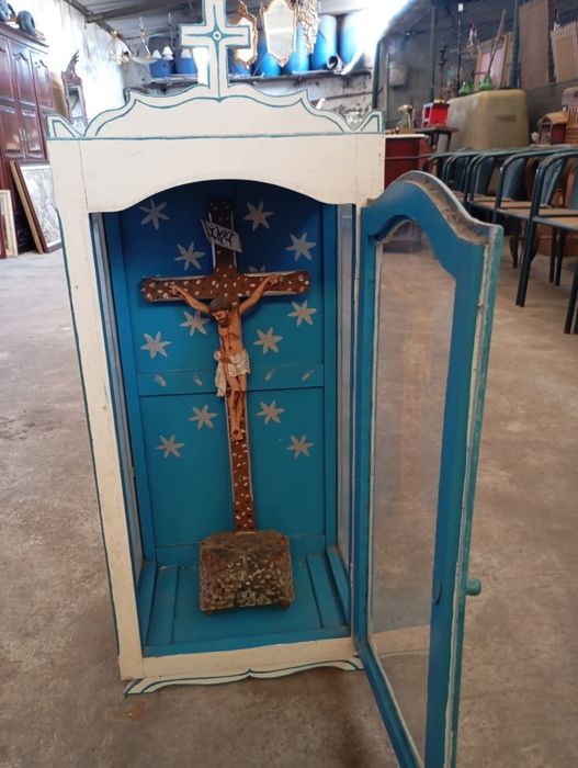 Vendo satoario Cristo muito bonito bom estado