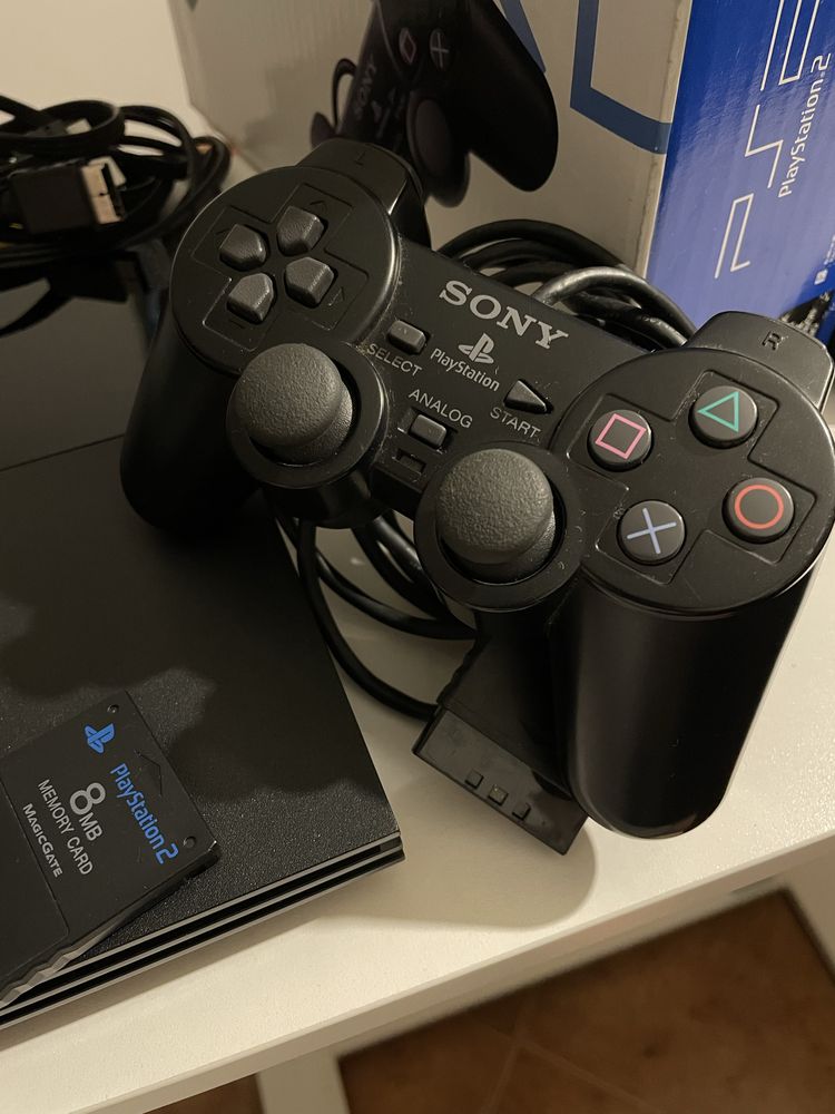 Playstation 2 c/comando e jogos