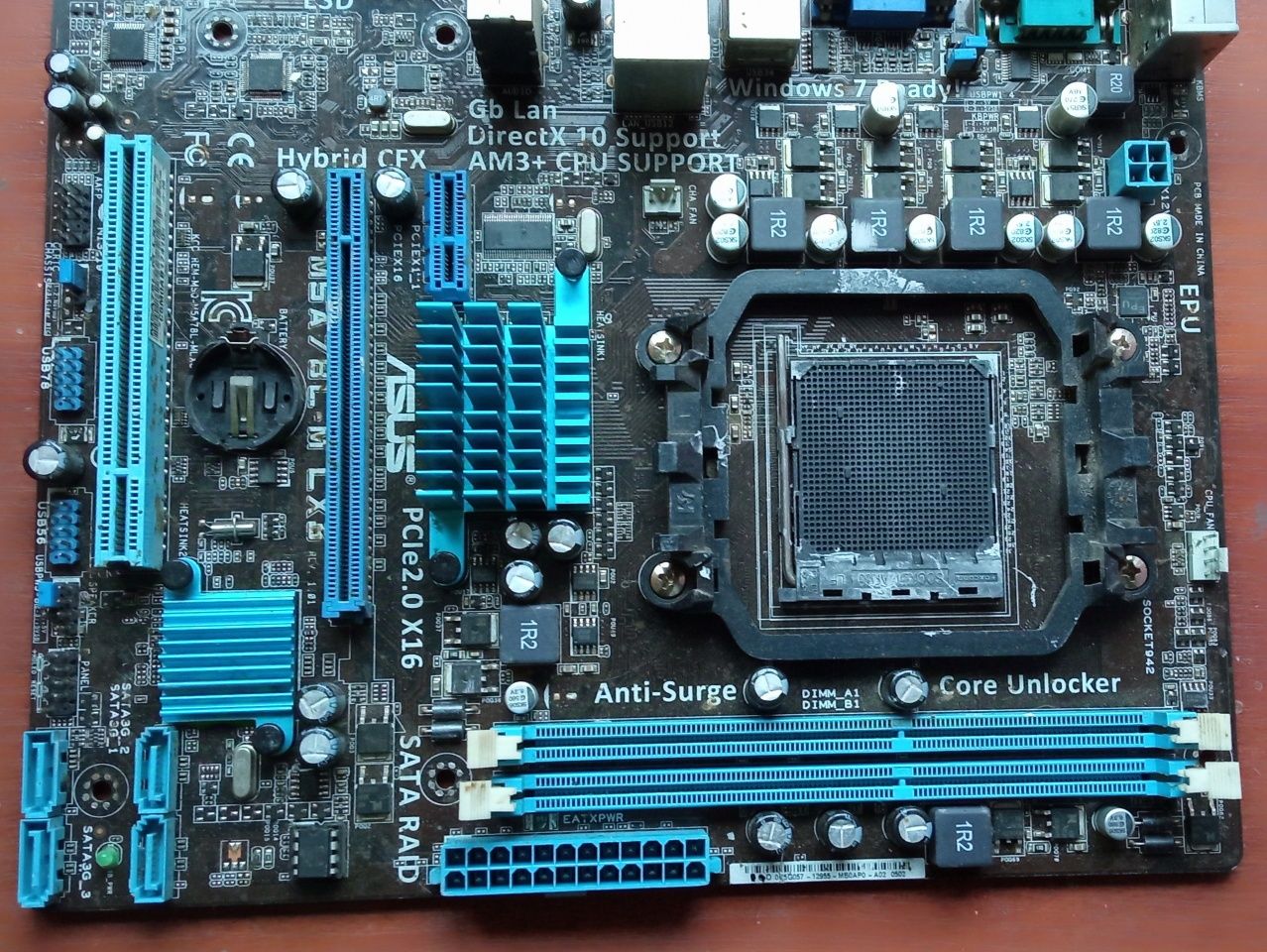 Материнська плата Asus АМ3+ m5a78l - m lx