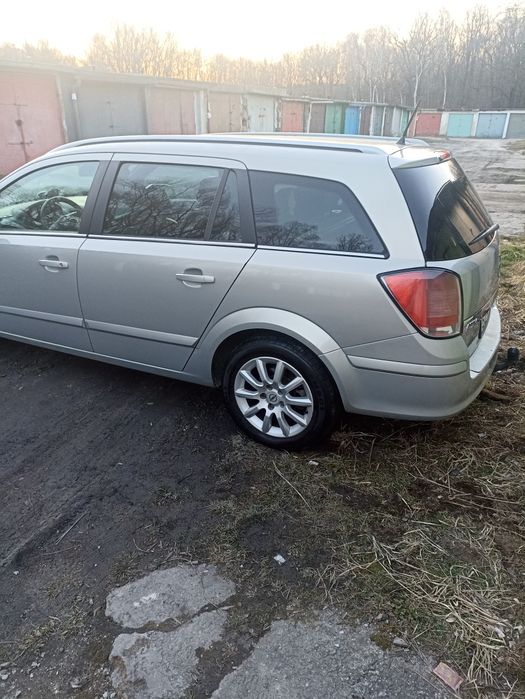 Opel Astra H 1.7 CDTI 80KM