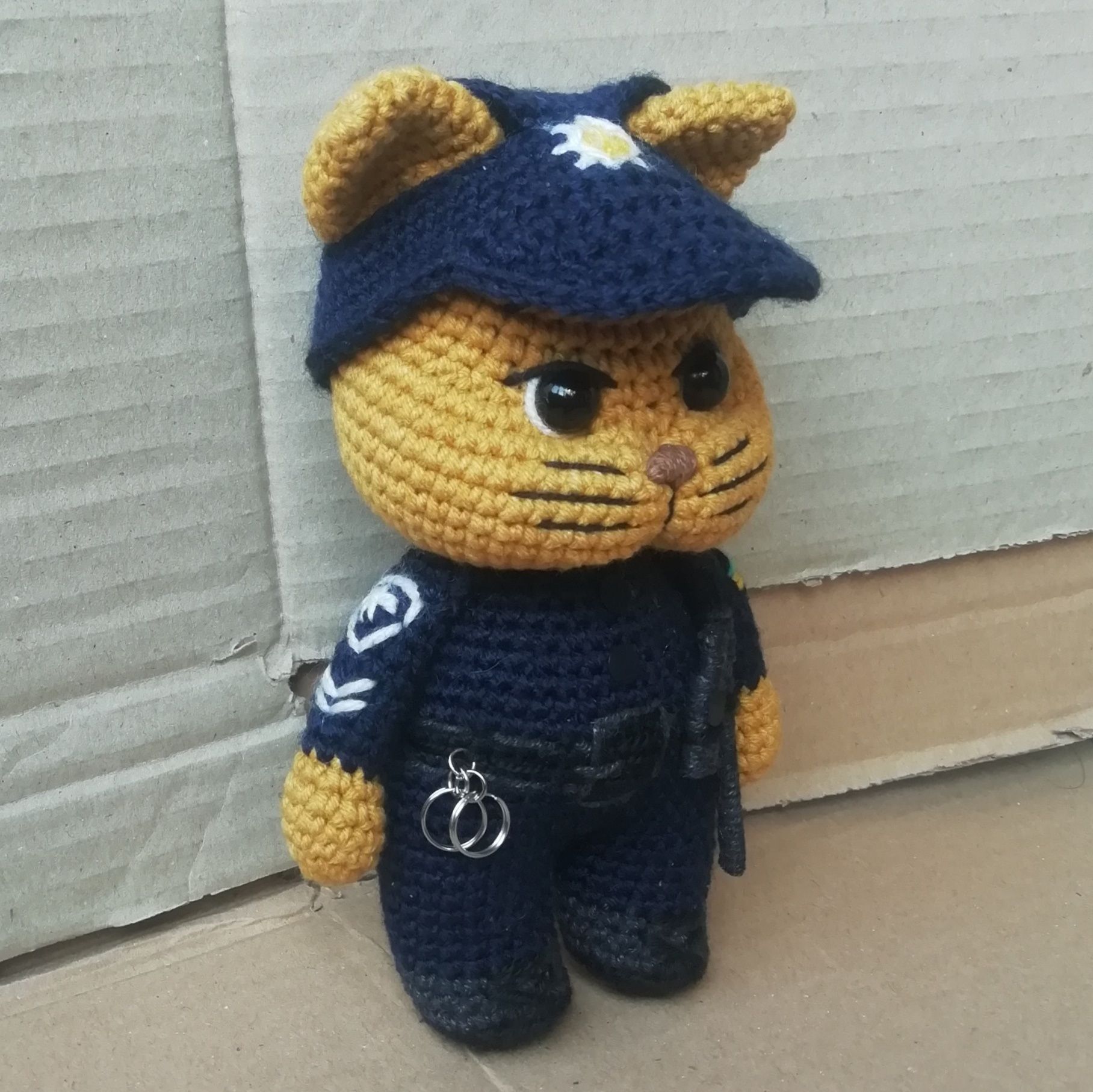 Котик полицейский Зайчик доктор  мягкая интерьерная игрушка сувенир