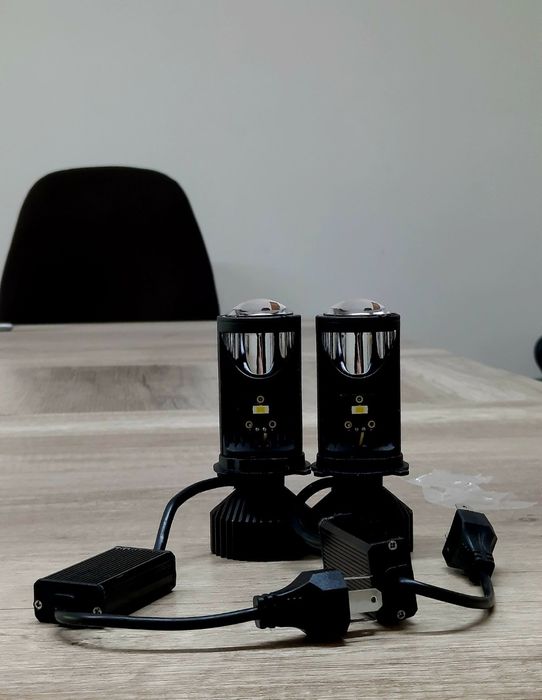 Продам H4 Bi-LED Y6 MiniLens  для авто, мото