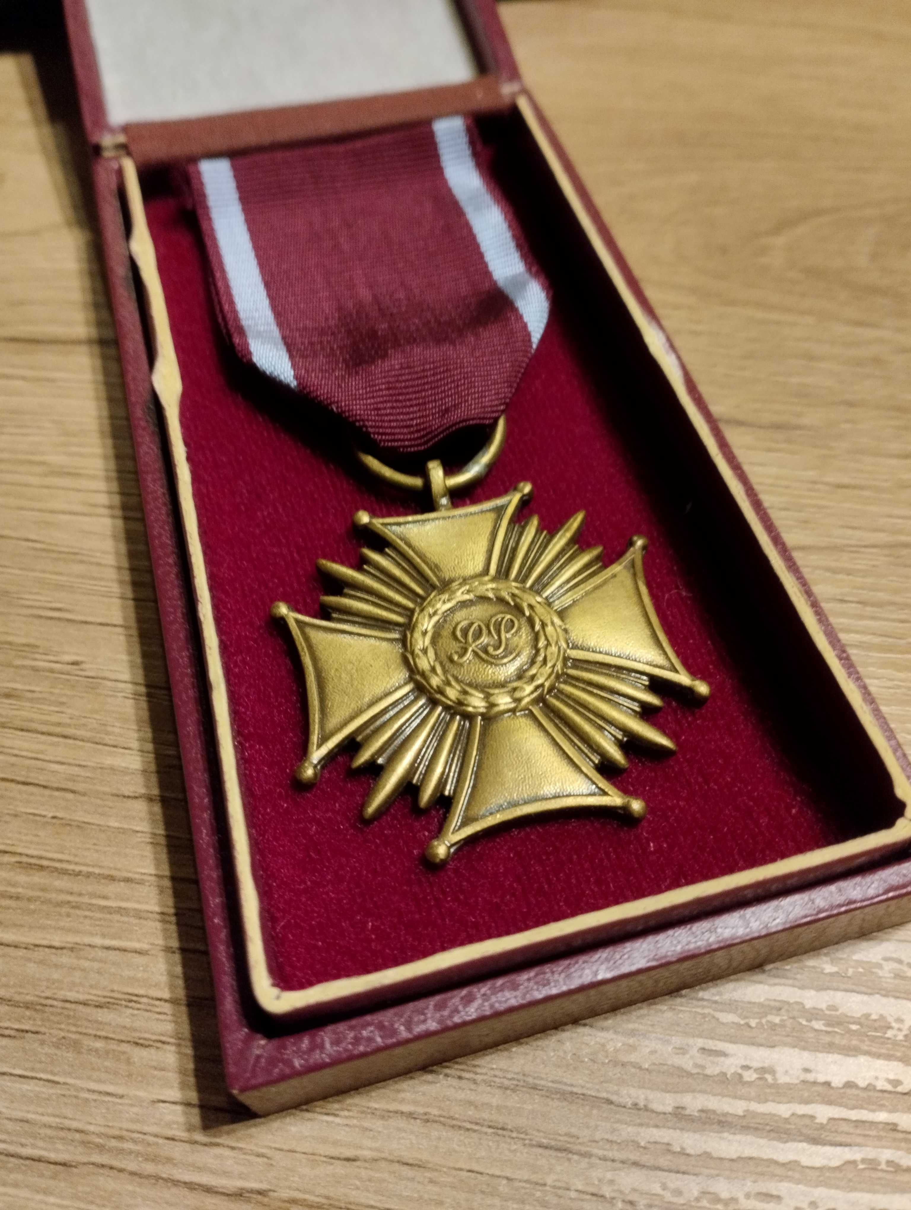 Brązowy Krzyż Zasługi III RP - obecny