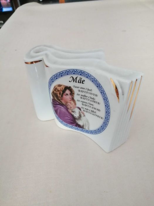 peça cerâmica Mãe