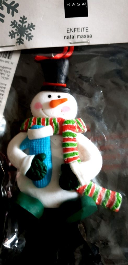 Conjunto de decorações de natal para pendurar na árvore
