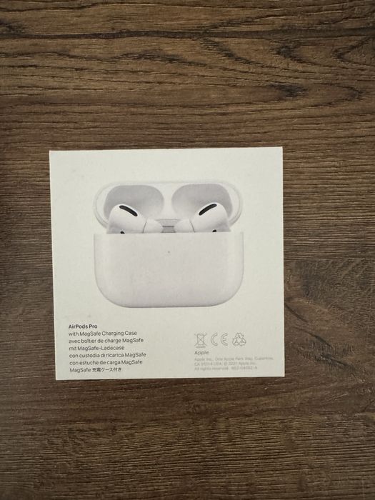 Оригінальні Airpods pro