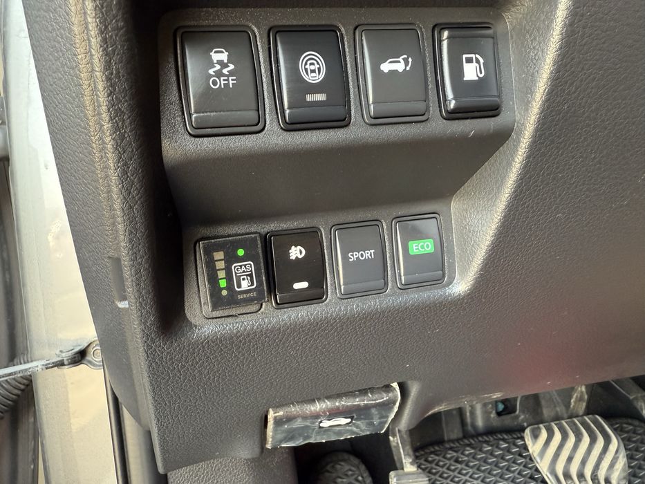 Продам Nissan Rogue 2018